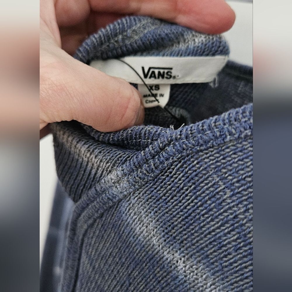 Vans Women's Blue Striped Top - Picture 2 of 3